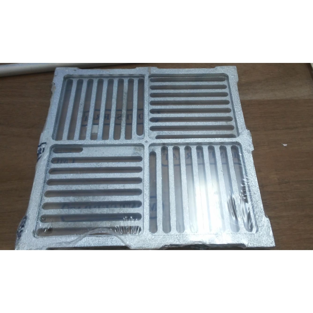 GRADE DE FUNDO MONTSERRAT TRADICIONAL 30X30 INOX