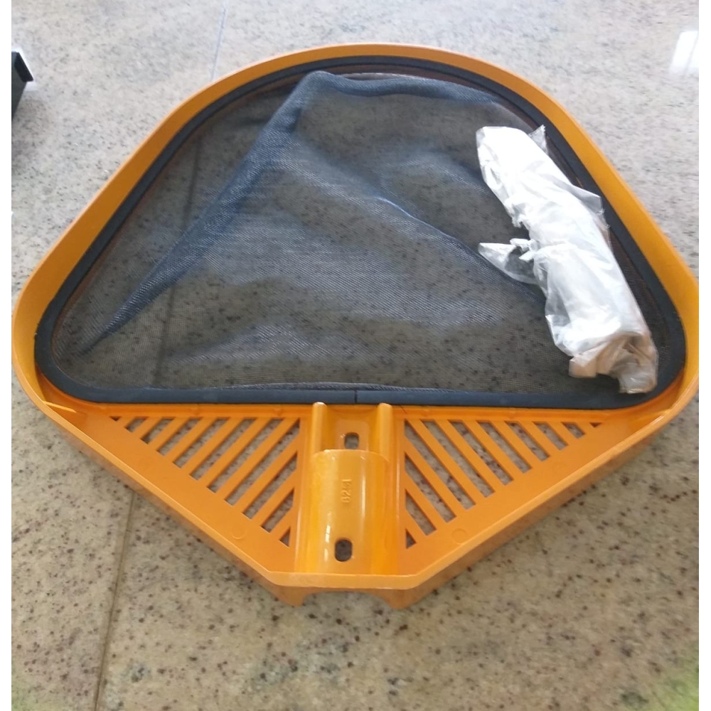 PENEIRA CATA FOLHAS JACUZZI COM ENGATE ALUMINIO
