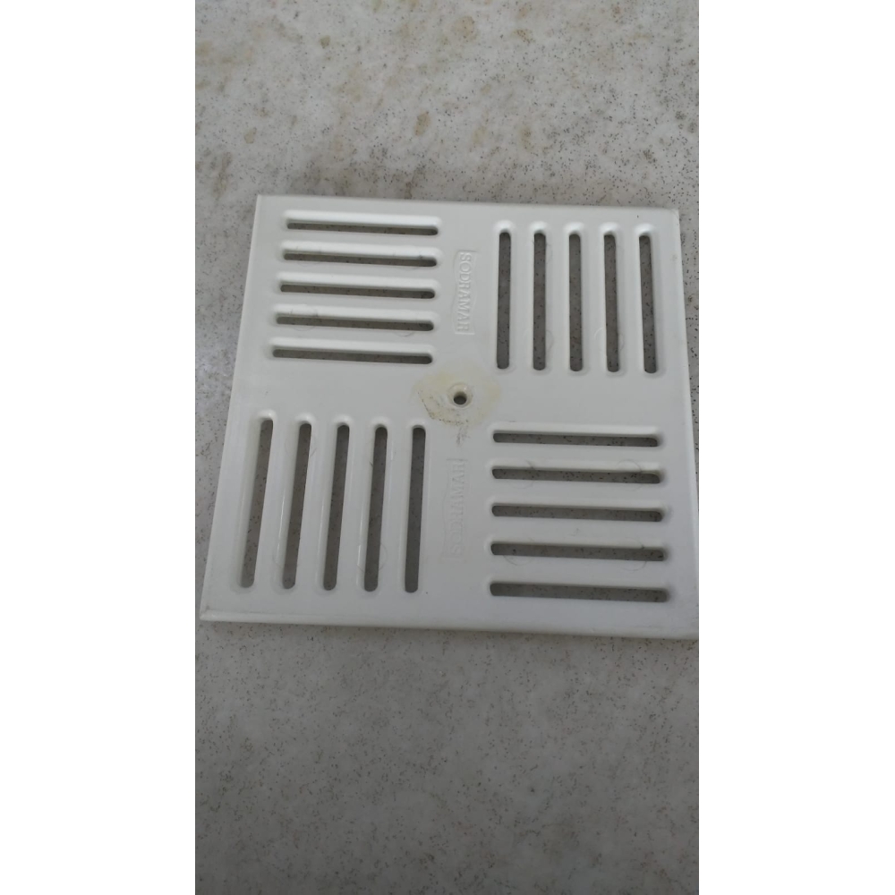 GRADE DE FUNDO 15X15 PLASTICA BRANCA S/ CORPO SODRAMAR