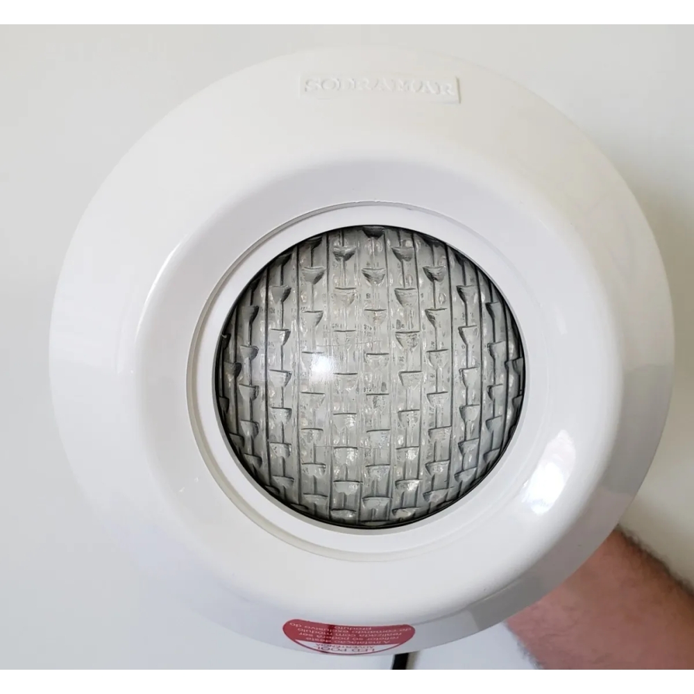 REFLETOR LED POOL 61 RGB COM NICHO SODRAMAR