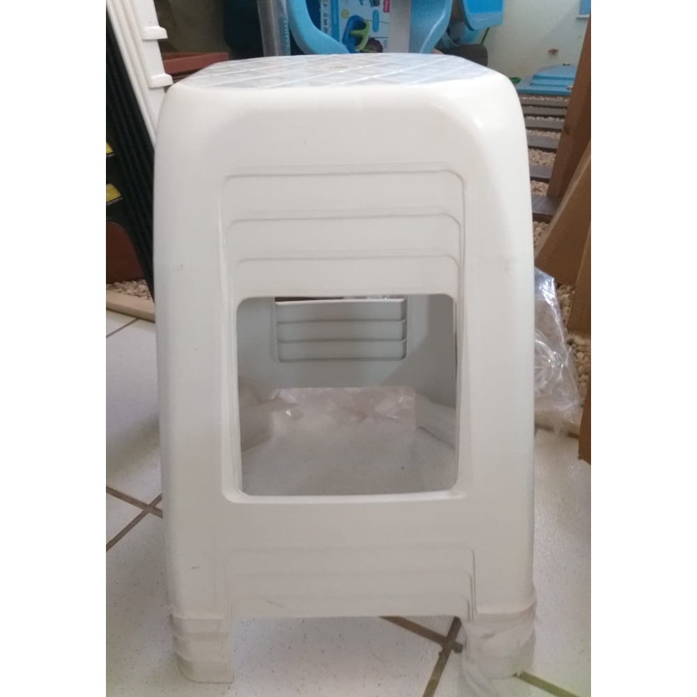 BANQUETA PLASTICA MARFINITE 310 BRANCA