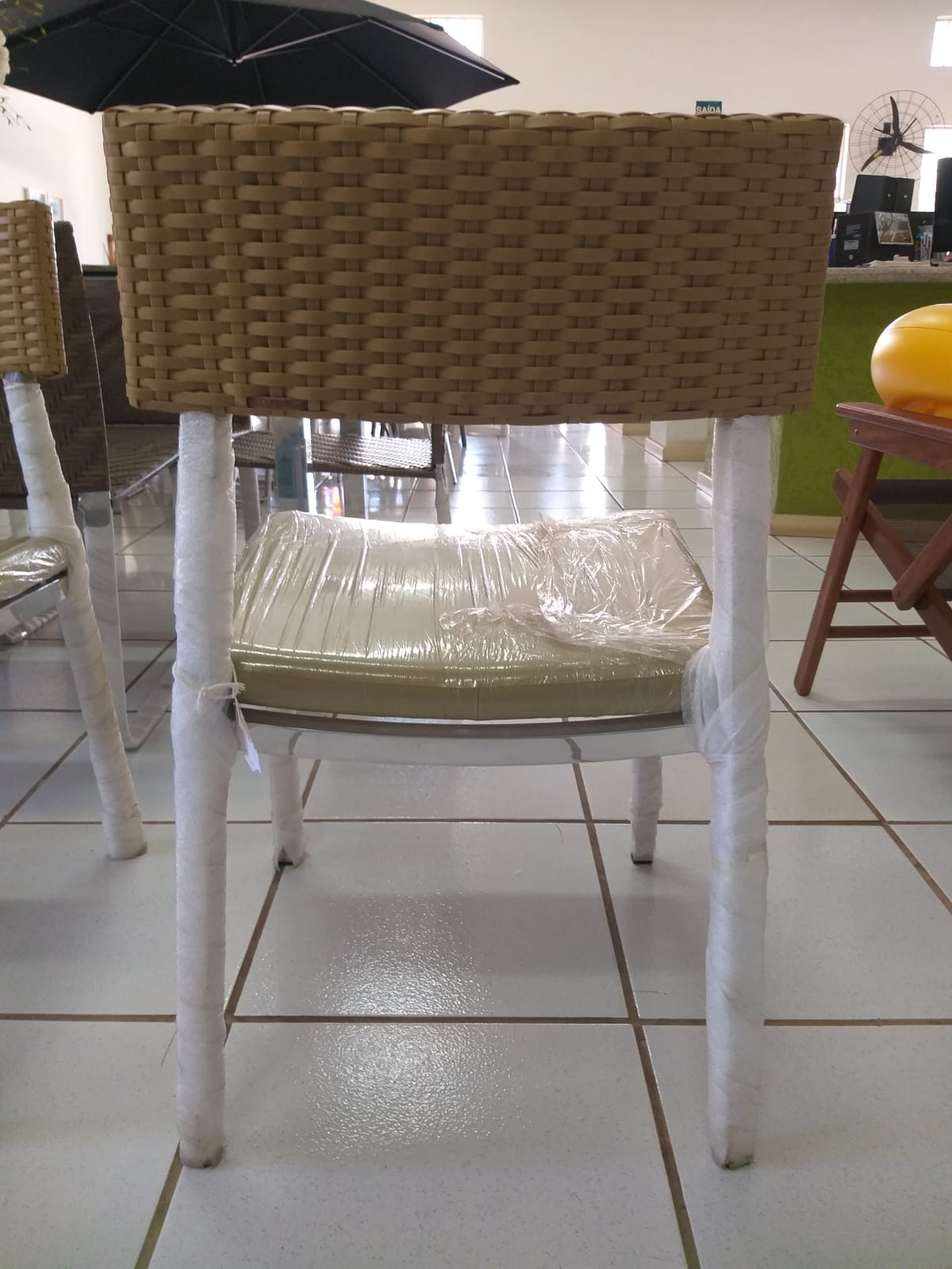 KIT CADEIRA C/ 02UN MAROLA ALUMINIO c/ FIBRA SINTETICA ESTOFADA BRISA